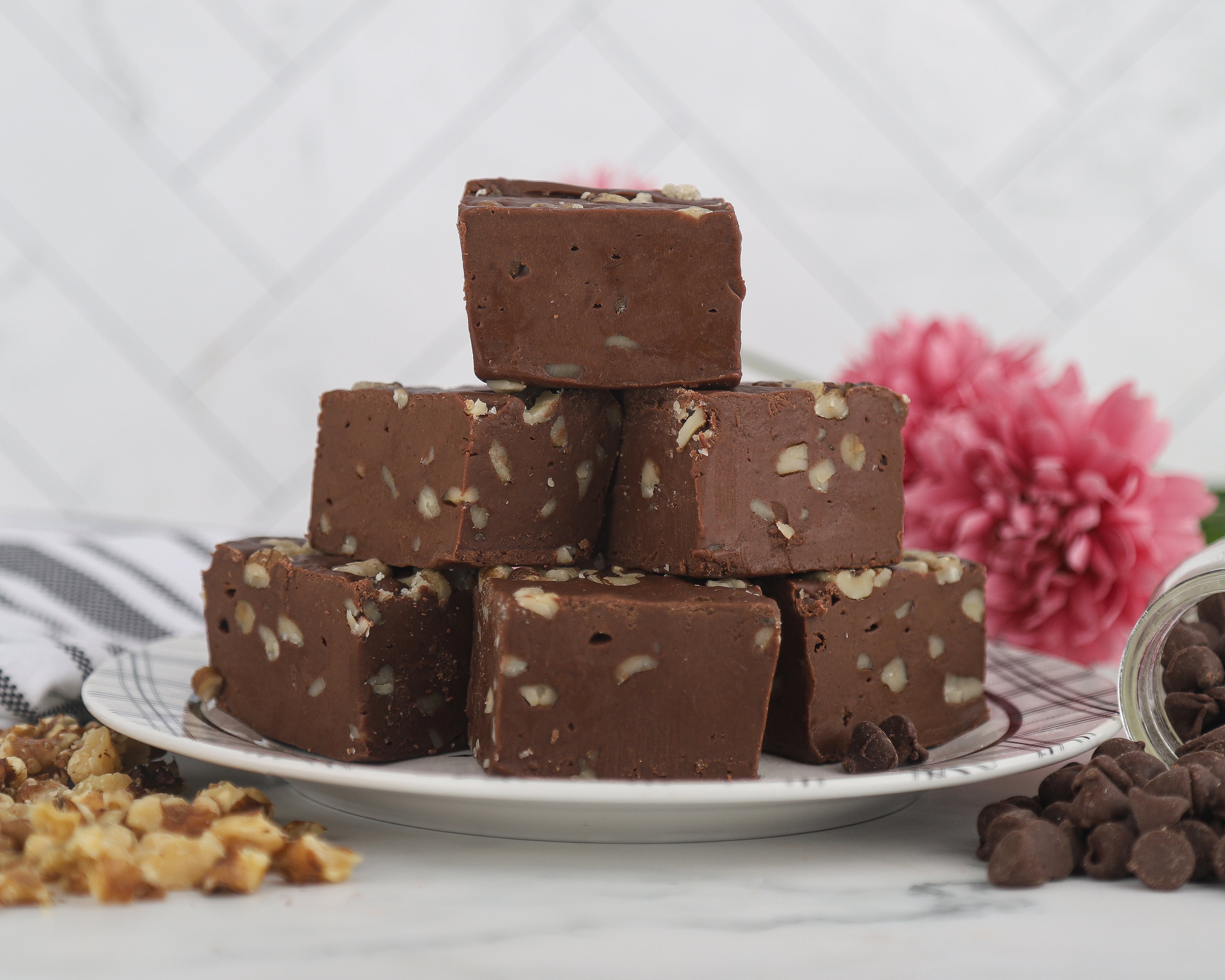 Black Walnut Chocolate Fudge – Uncle Butch's Fudge